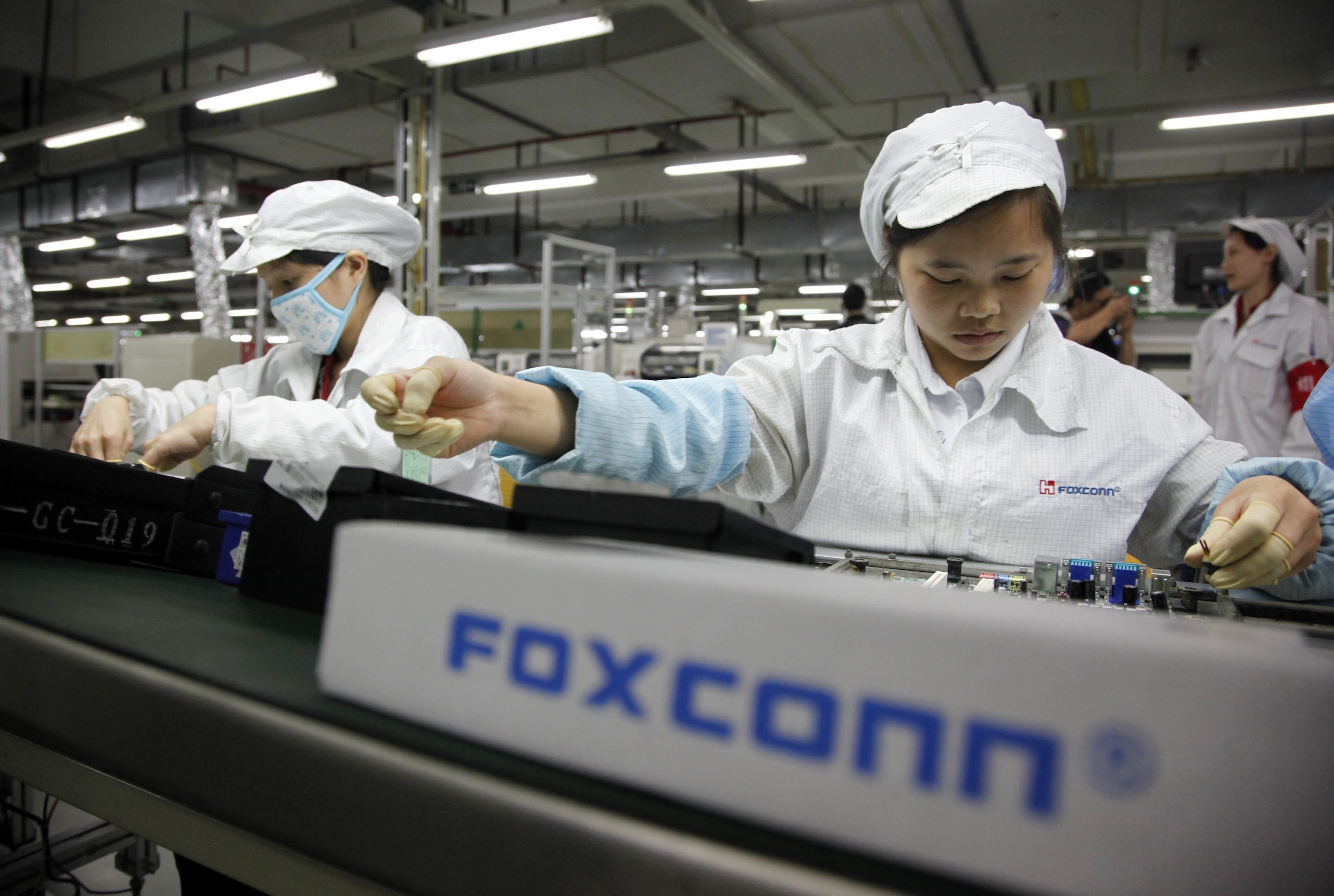 کارخانه تولید نمایشگر LCD کارخانه Foxconn در ویسکانسین