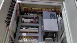 مونتاژ تابلو ستاره مثلث