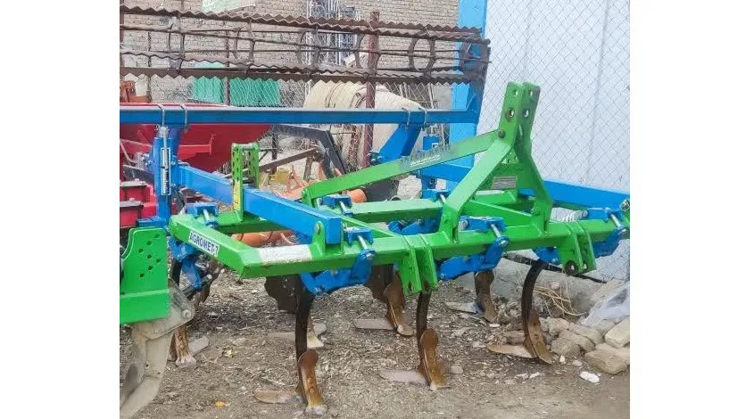 خاک‌ورز مرکب ۷ شاخه