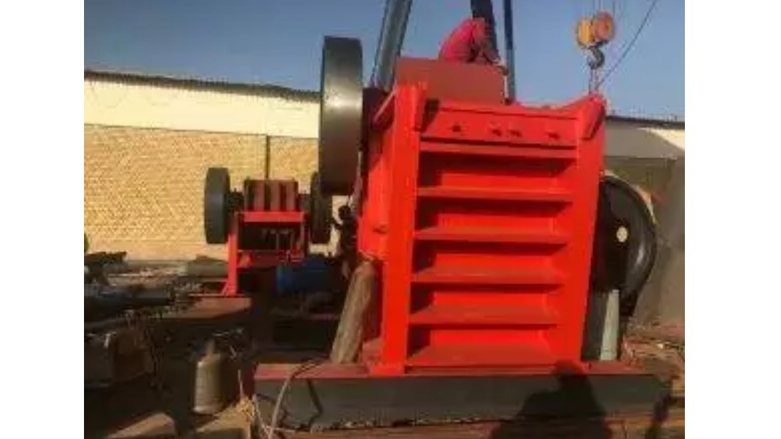 سنگ شکن پارس طبیعت متین