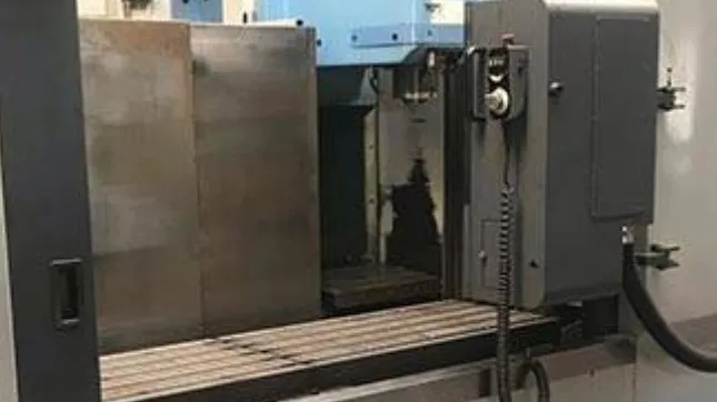 دستگاه فرز سی ان سی ۳ محور mazak ژاپن
