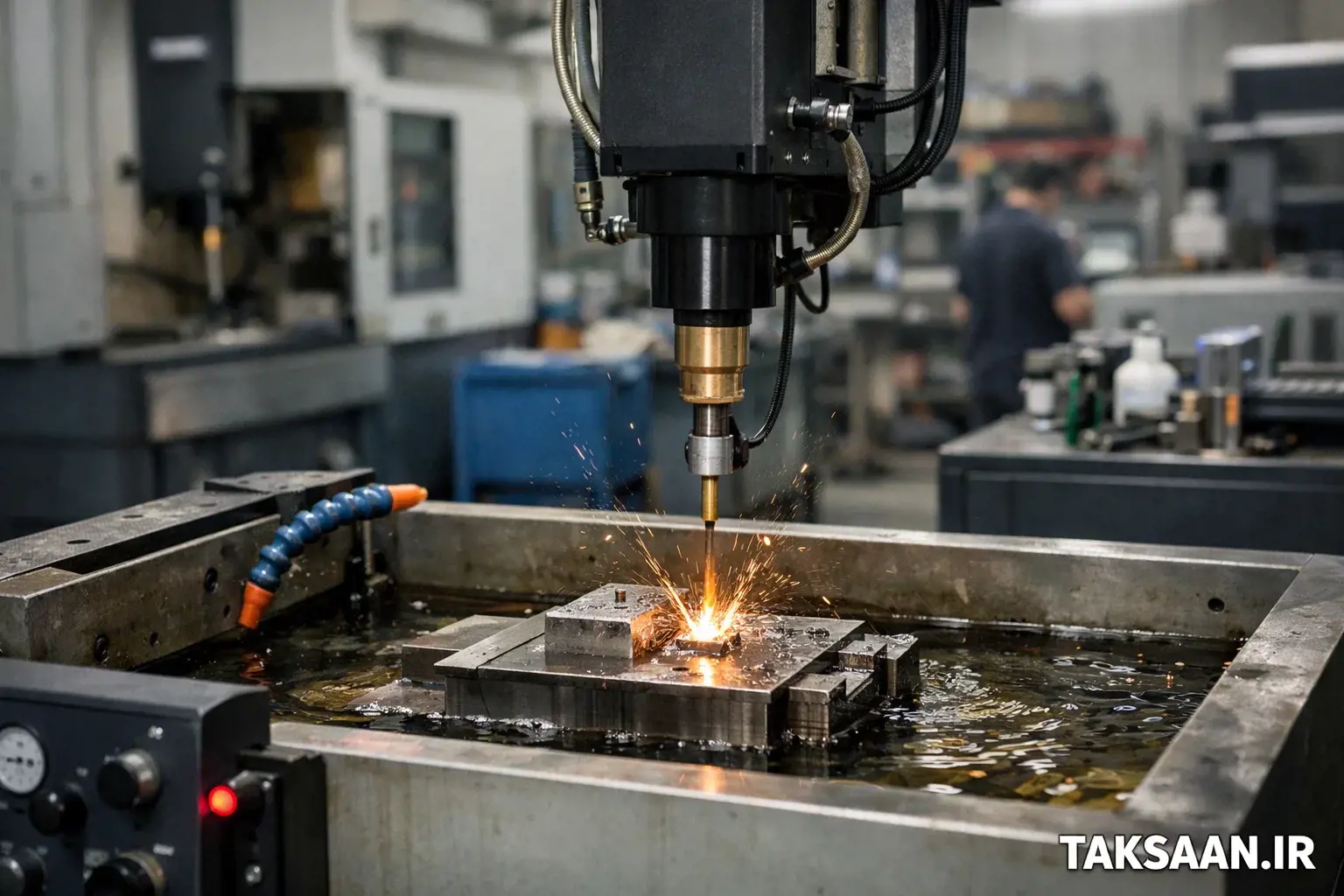 اسپارک کاری ایجاد کاویتی