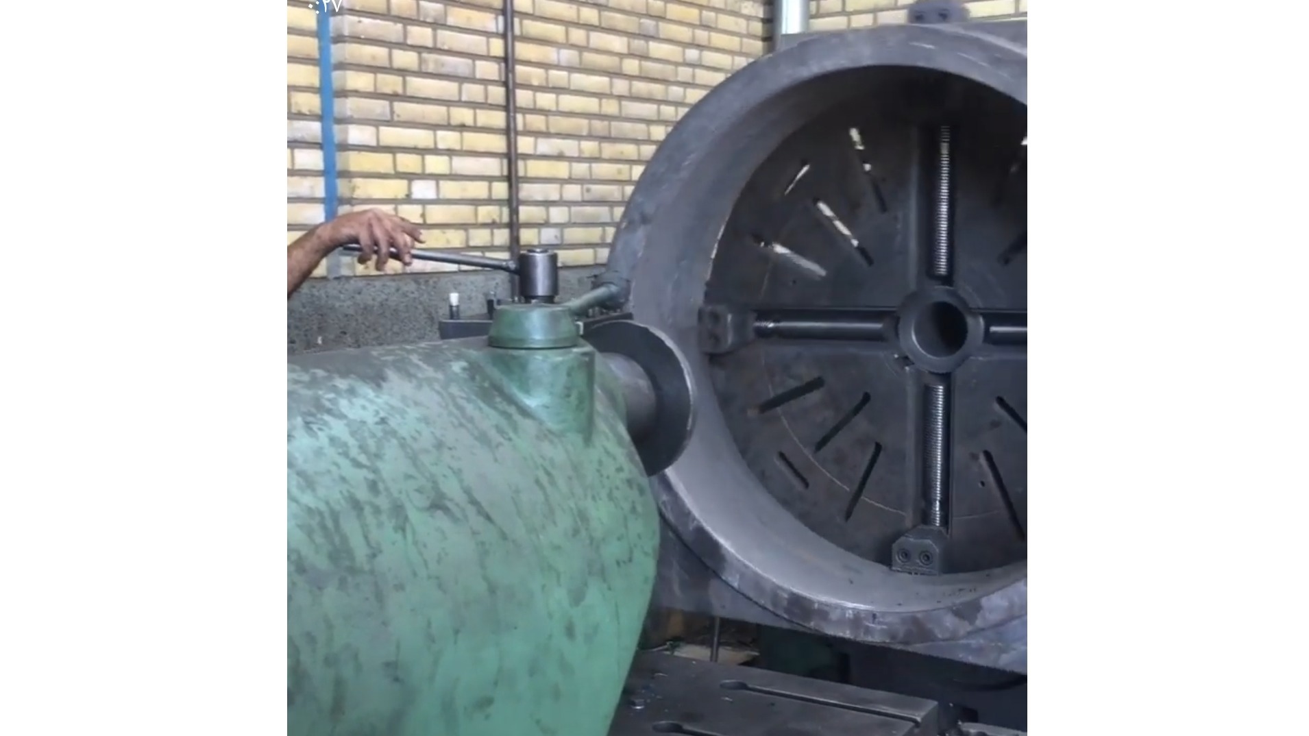 یگانه صنعت