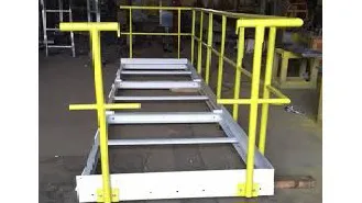 سکوها و پیاده روها