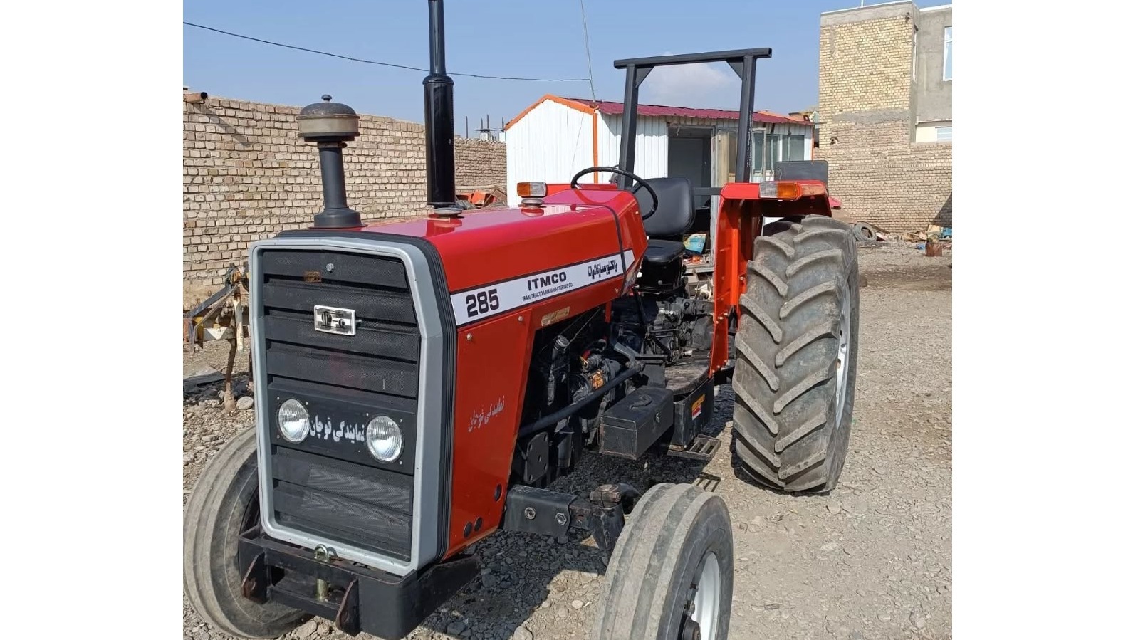 ادوات کشاورزی مزرعه گندم