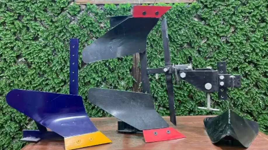 گاو آهن دوطرفه چرخشی