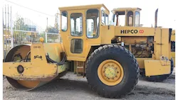 نمایشگاه نادری